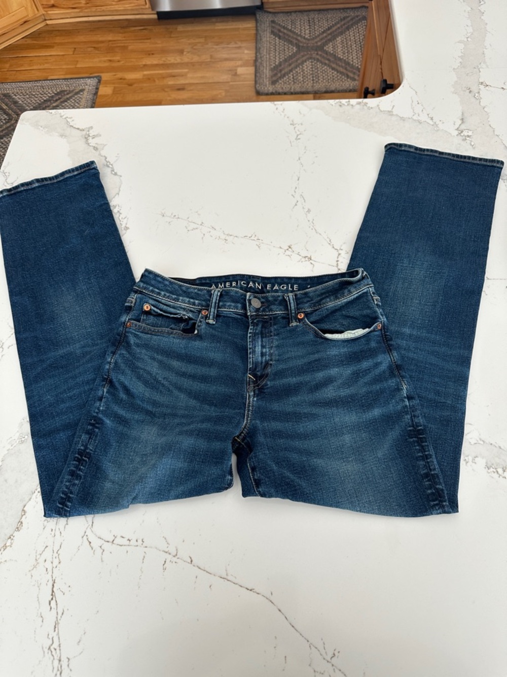 EUC❗️American Eagle Outfitters Men's Airflex+ Classic Bootcut Jeans - Picture 2 of 4